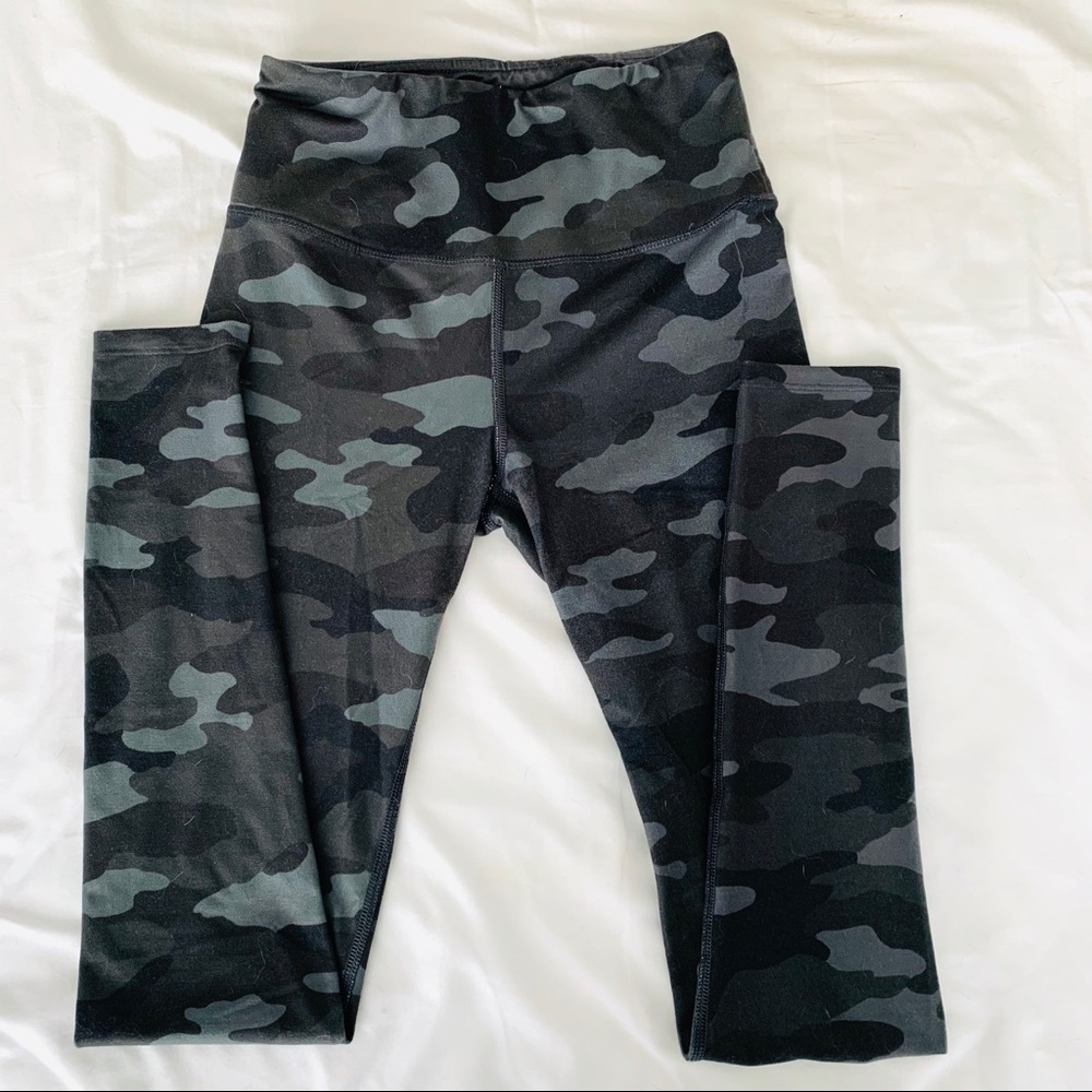 Camo athletic leggings